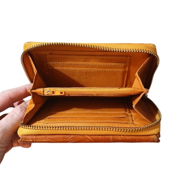 Valentina Wallet - Picture 6 of 12